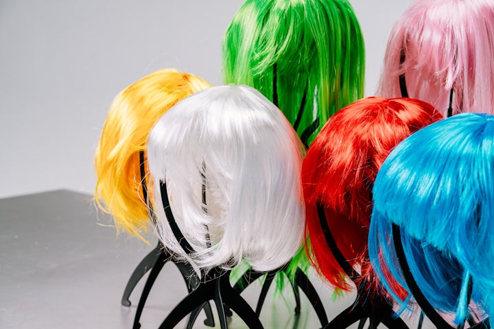 Colorful fashion wig styles